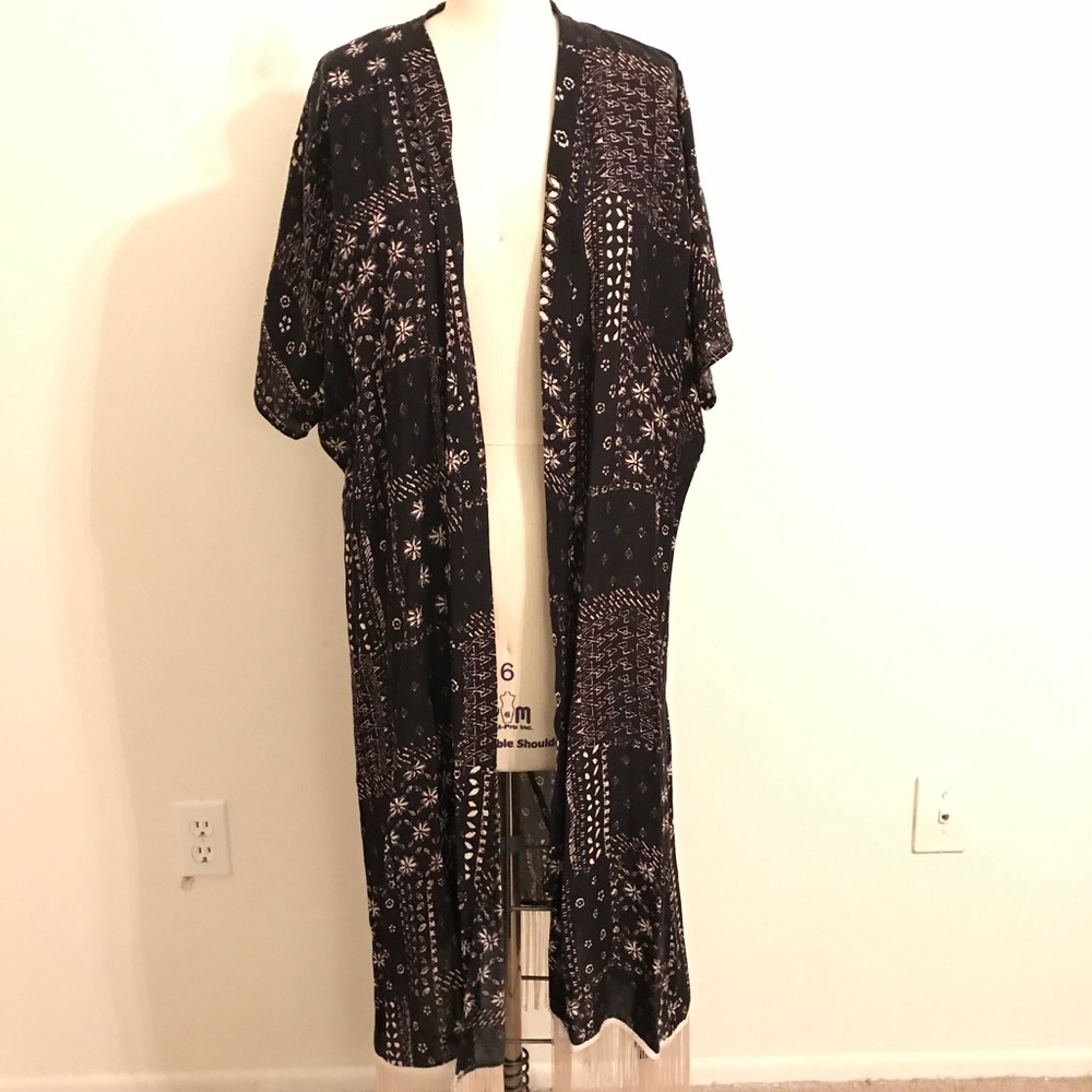 Hollister Tribal Print Kimono